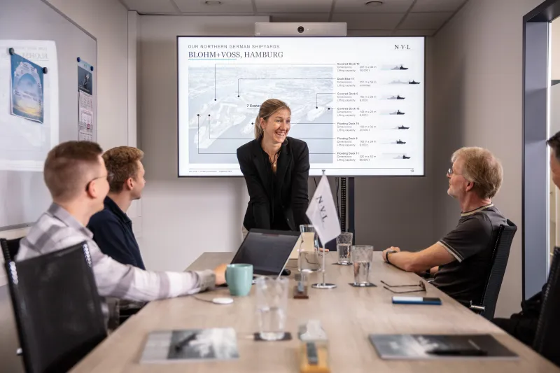 2024-Blohm+Voss-Team, Büro-1.jpg